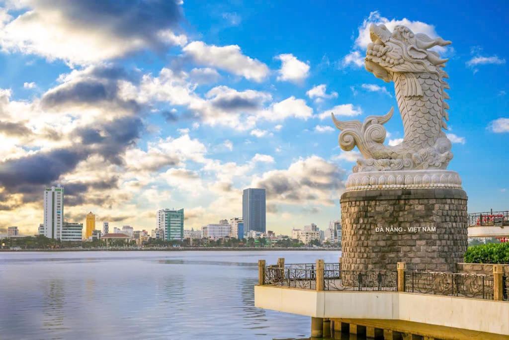 Dream Hotel Da Nang Luaran gambar